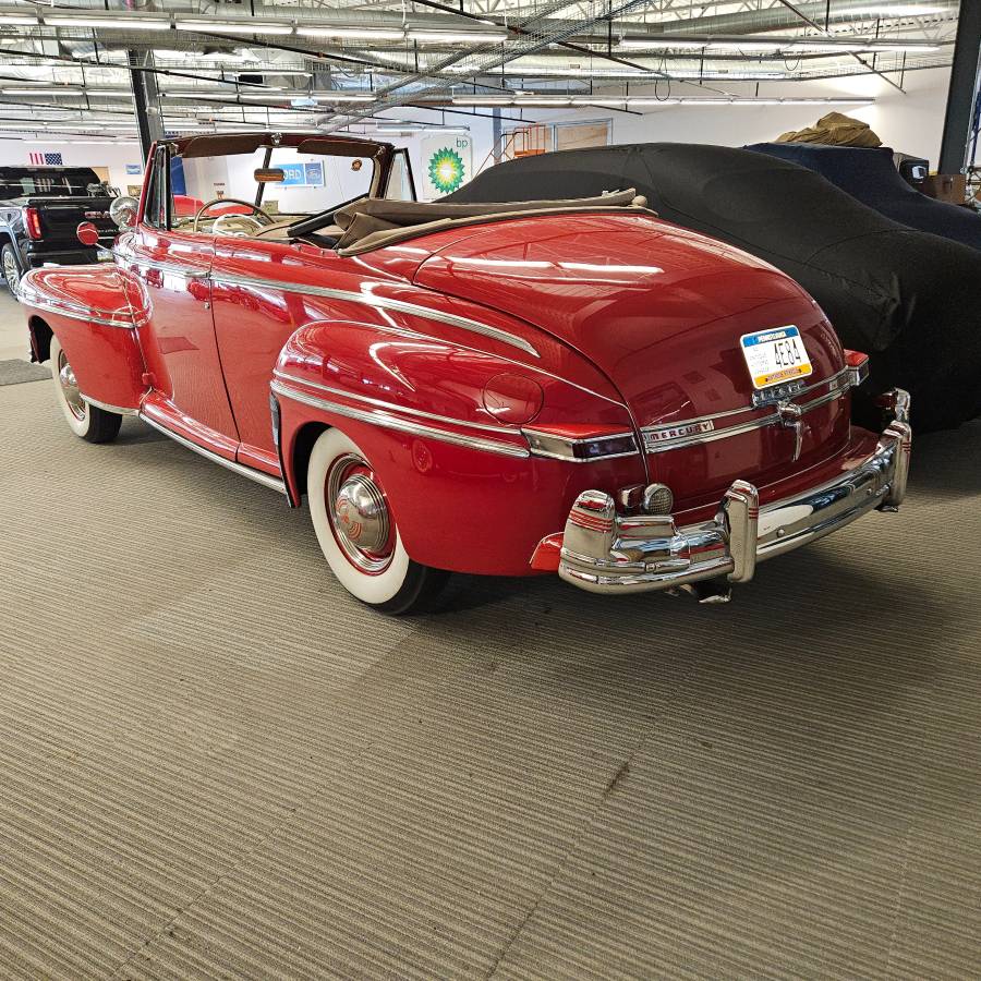 Mercury-eight-club-1946-red-1