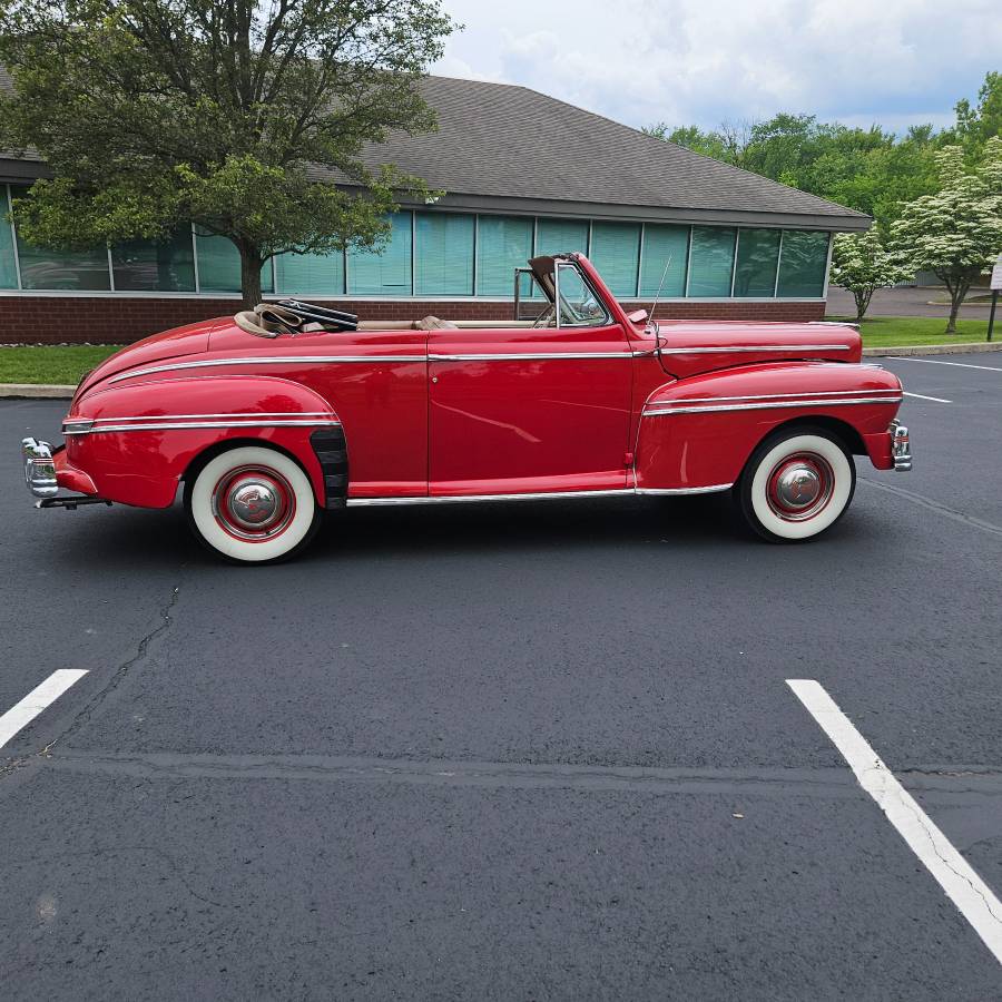 Mercury-eight-club-1946-red-21