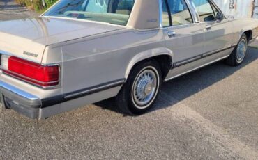 Mercury-grand-marquis-1988-4