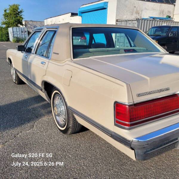 Mercury-grand-marquis-1988-5
