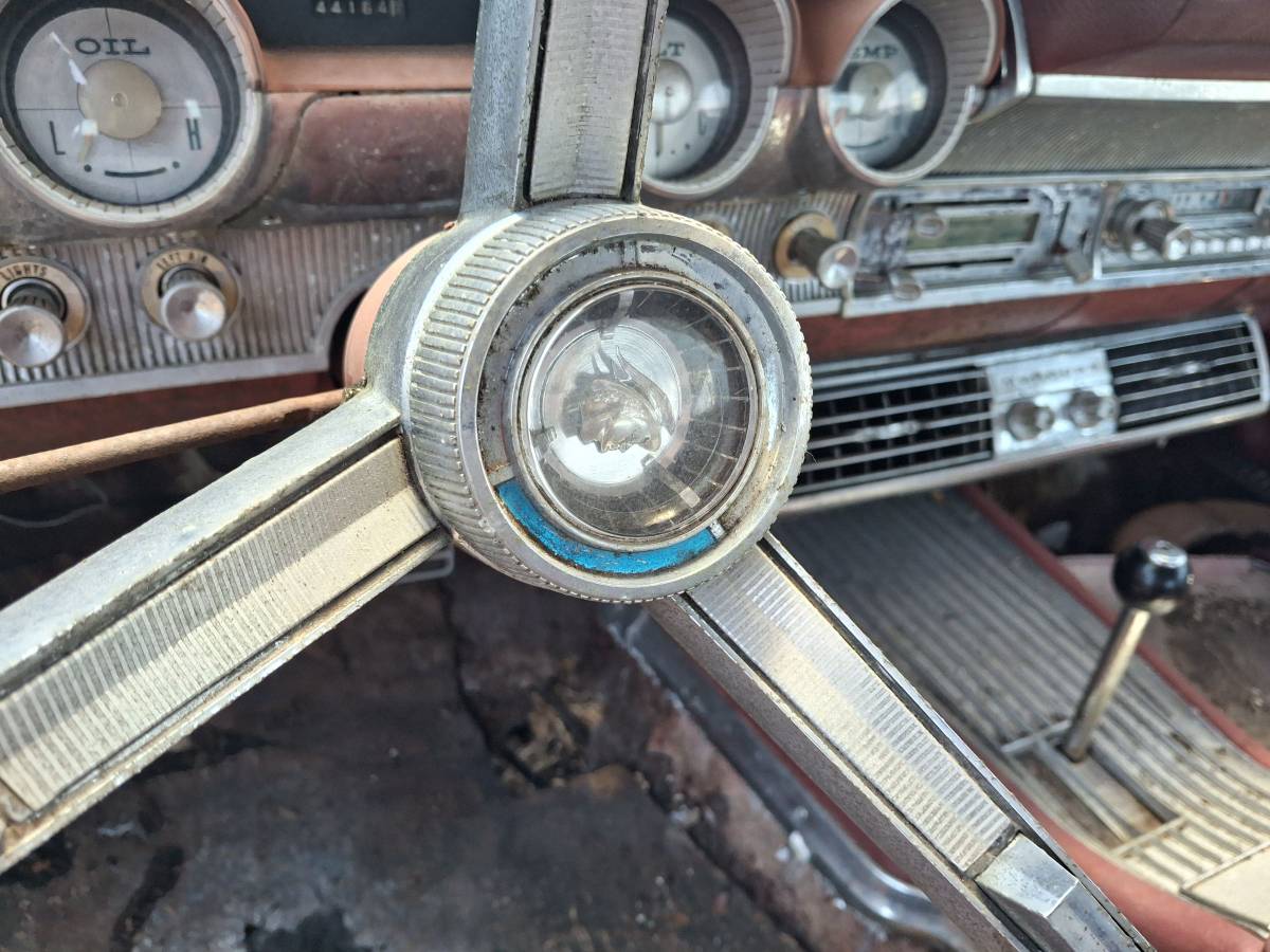 Mercury-marauder-1963-white-18