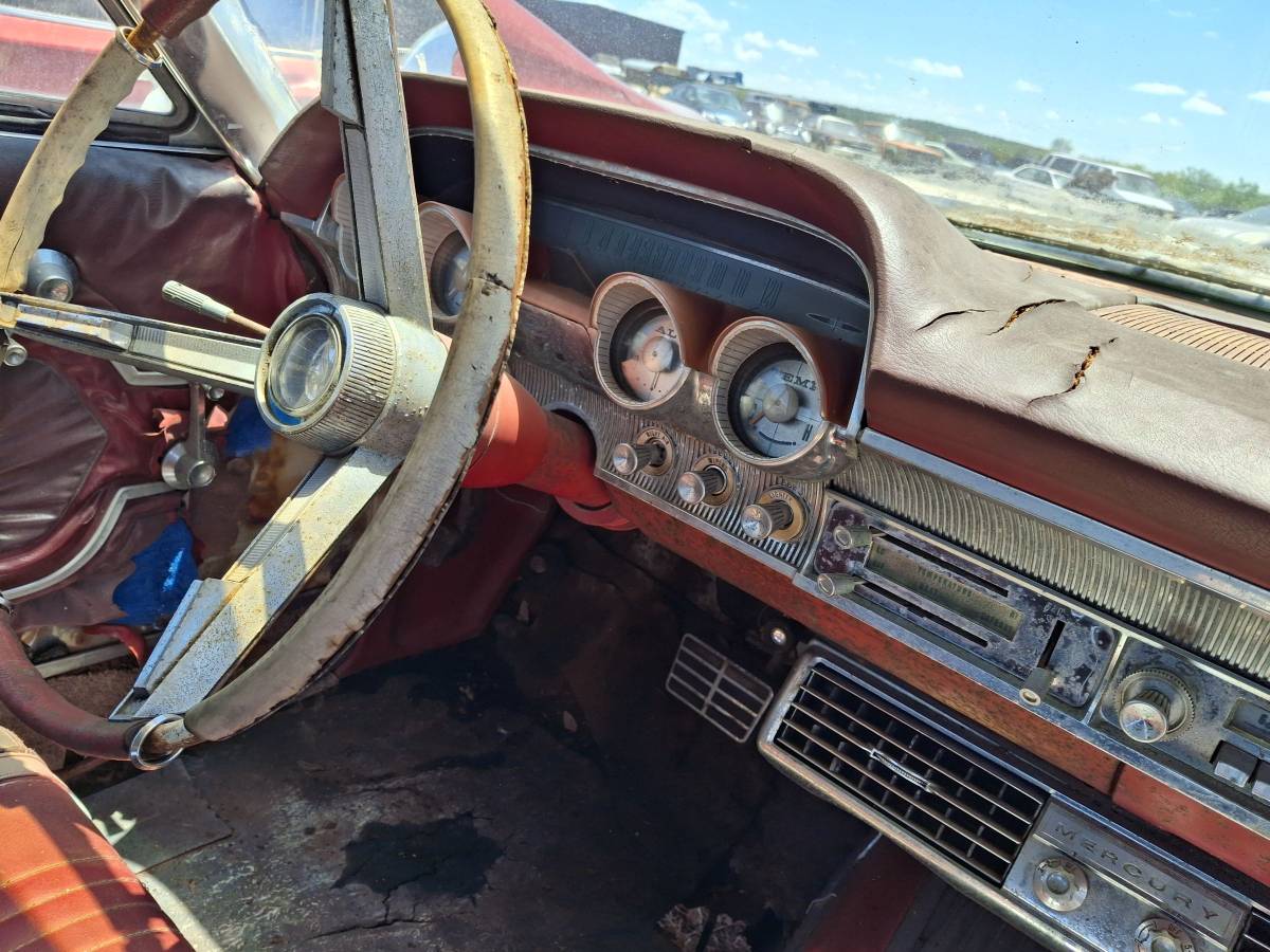 Mercury-marauder-1963-white-9