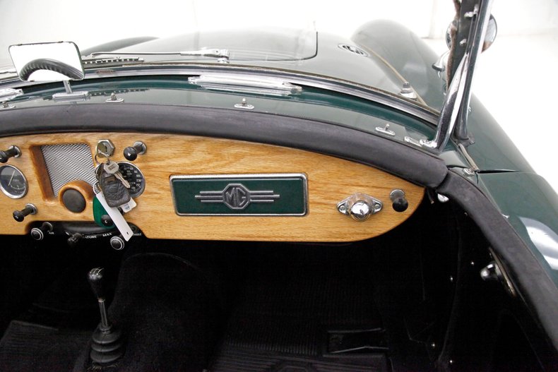 Mg-A-1958-British-Racing-Green-Black-43