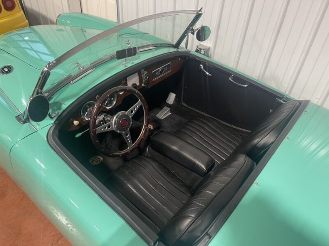 Mg-A-1958-Green-Black-13