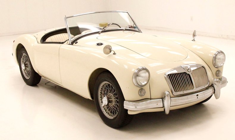 Mg-A-1958-Old-English-White-Black-9
