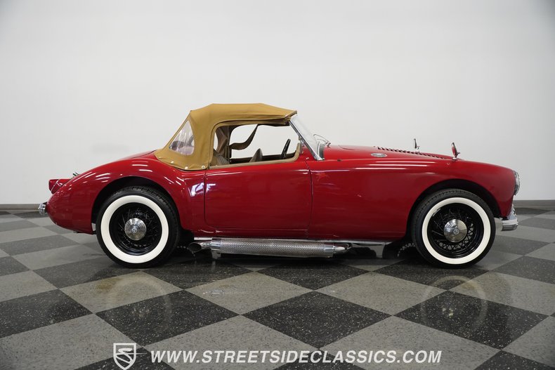 Mg-A-1958-Red-Tan-1