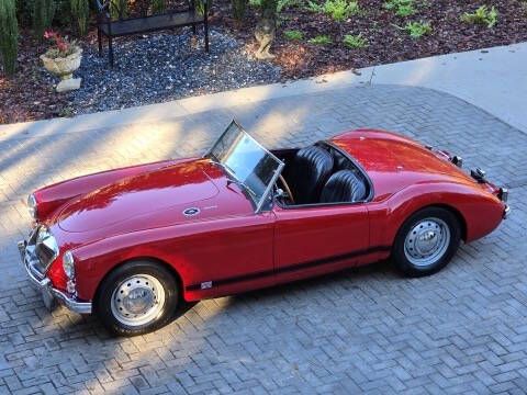 Mg-A-1963-Flame-RedBlack-Top-Black-Leather-1