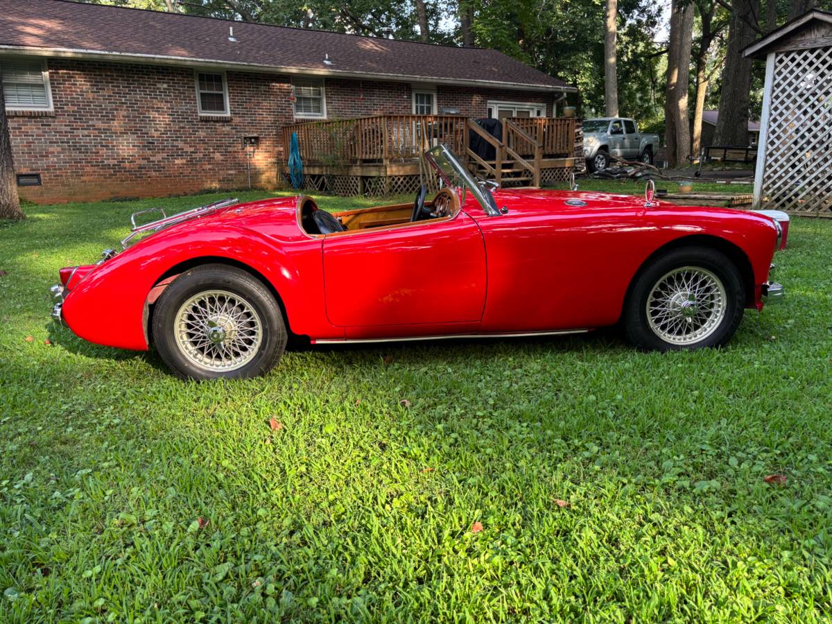 Mg-A-roadster-1958-red-2