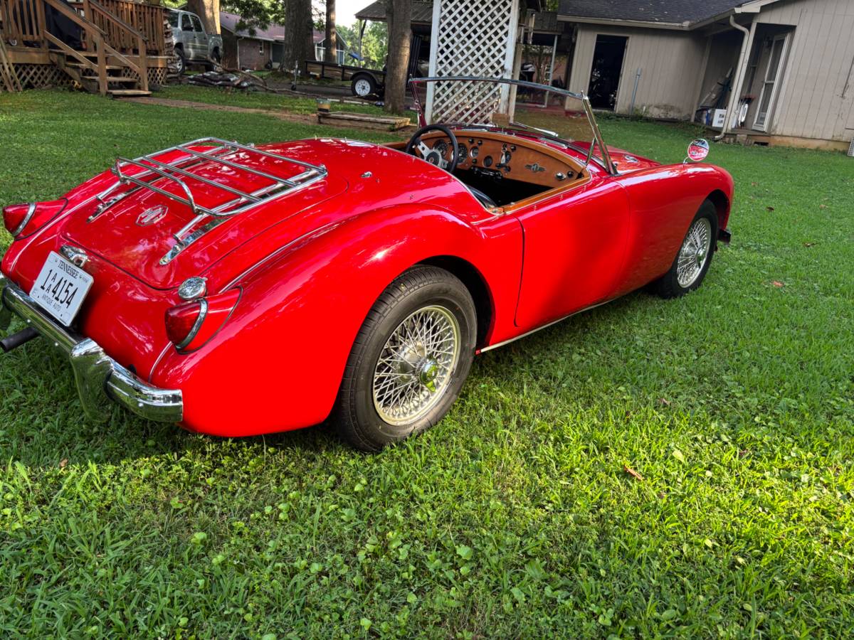 Mg-A-roadster-1958-red-3