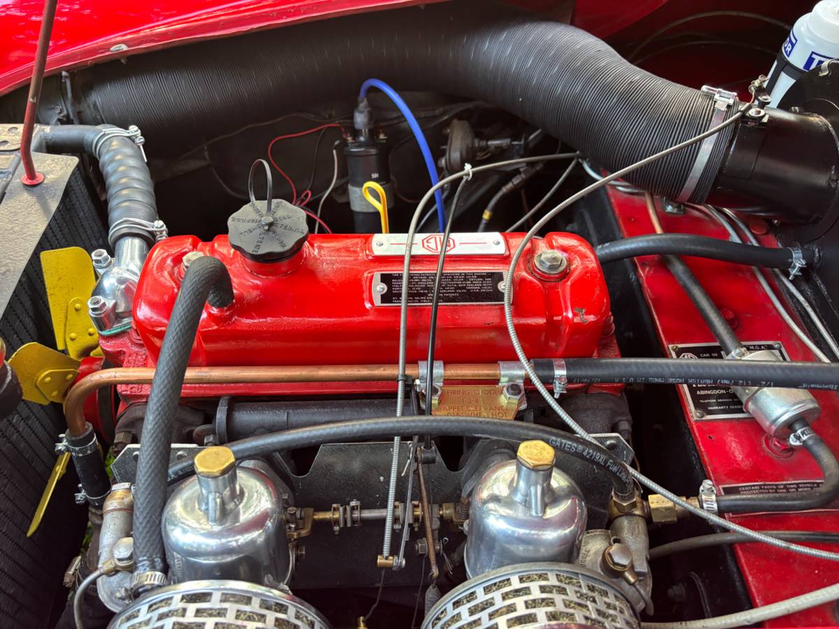 Mg-A-roadster-1958-red-9