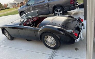 Mg-B-1960-Black-10