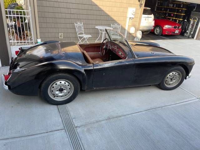 Mg-B-1960-Black-15
