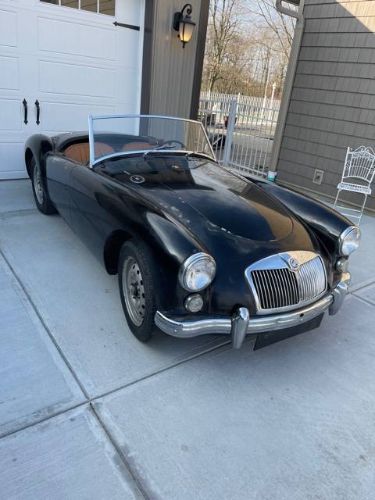Mg-B-1960-Black-17