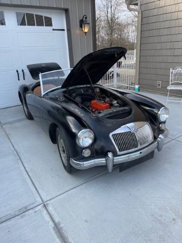 Mg-B-1960-Black-2