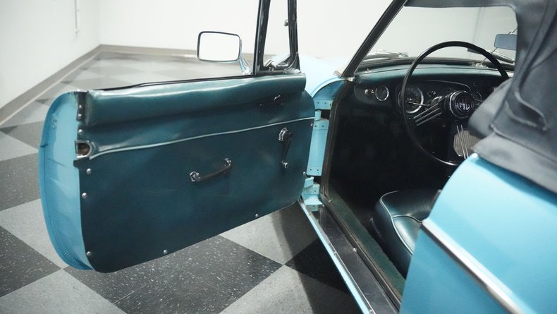Mg-B-1965-Iris-Blue-Blue-41