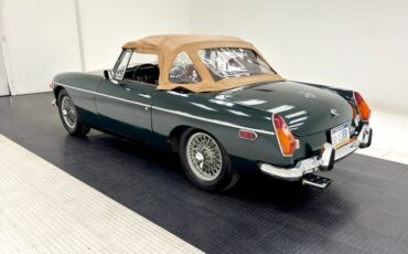 Mg-B-1972-British-Racing-Green-Saddle-12