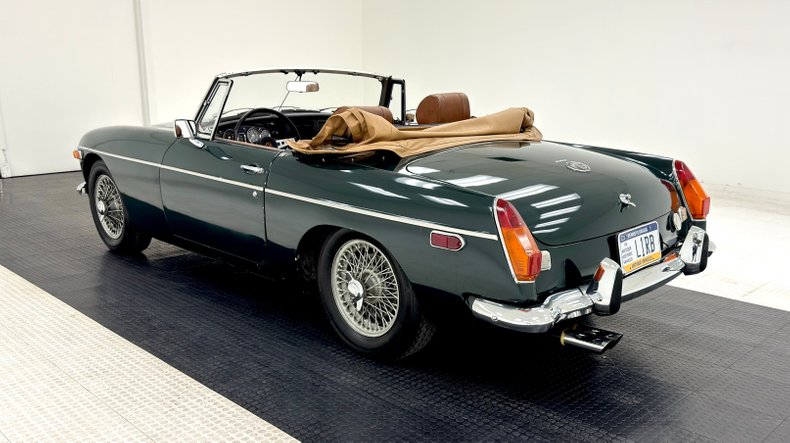 Mg-B-1972-British-Racing-Green-Saddle-13