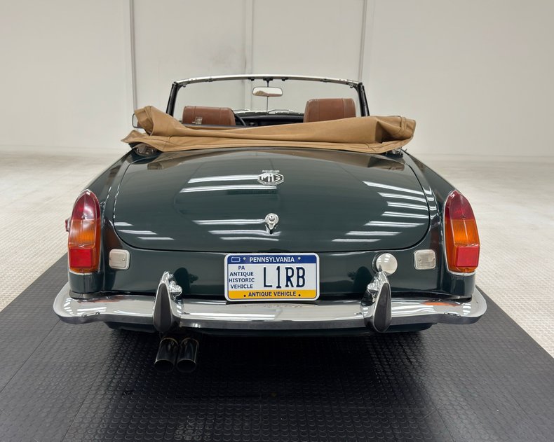 Mg-B-1972-British-Racing-Green-Saddle-14