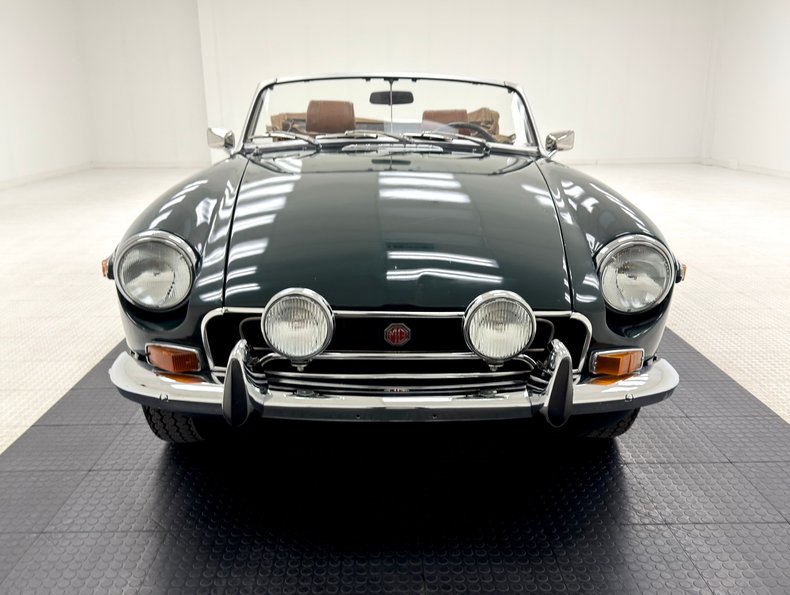 Mg-B-1972-British-Racing-Green-Saddle-21