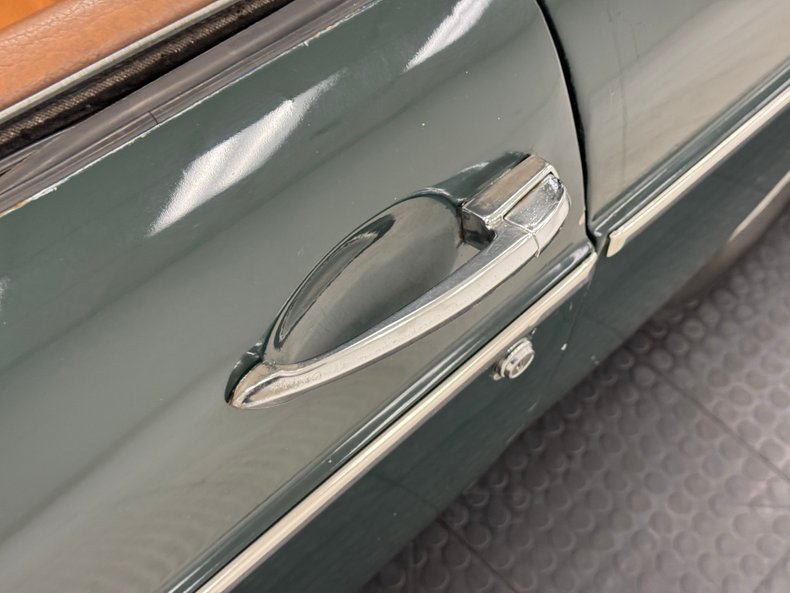 Mg-B-1972-British-Racing-Green-Saddle-28