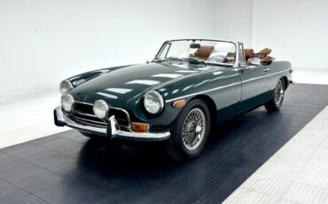 Mg-B-1972-British-Racing-Green-Saddle