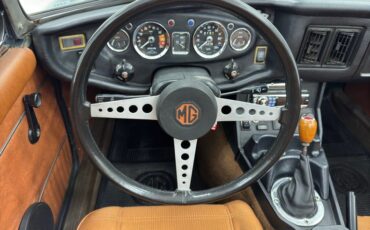 Mg-B-1972-British-Racing-Green-Saddle-48
