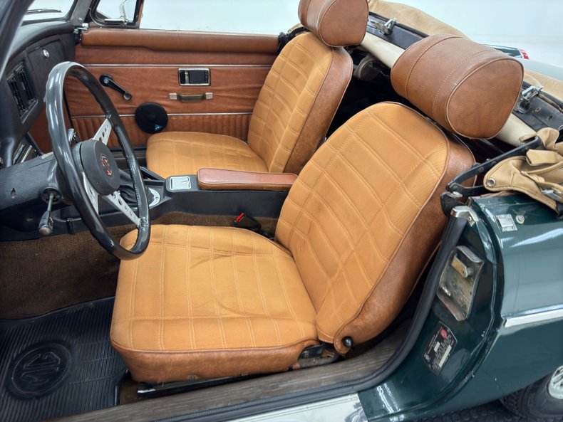 Mg-B-1972-British-Racing-Green-Saddle-8