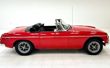 Mg-B-1974-Bright-Red-Black-14
