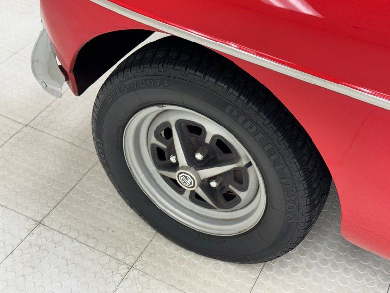 Mg-B-1974-Bright-Red-Black-19
