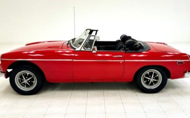 Mg-B-1974-Bright-Red-Black-9