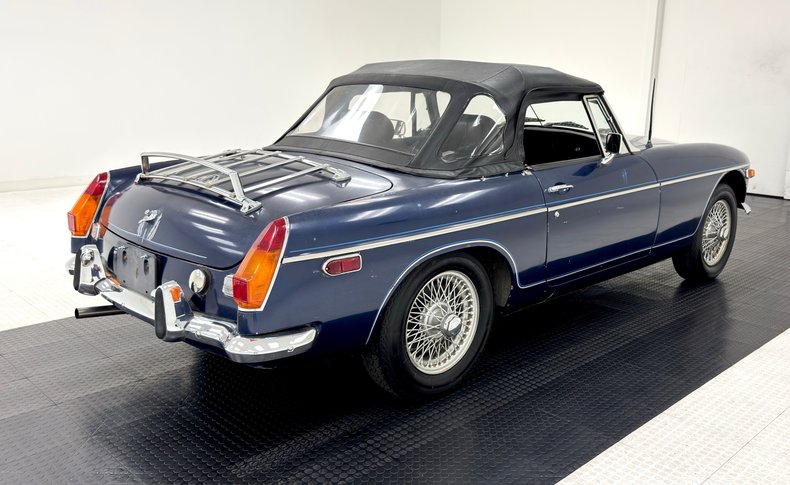 Mg-B-1974-Cosmic-Blue-Metallic-Black-11
