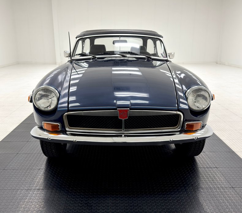 Mg-B-1974-Cosmic-Blue-Metallic-Black-14