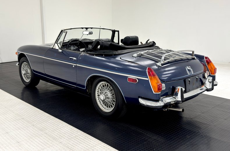 Mg-B-1974-Cosmic-Blue-Metallic-Black-49