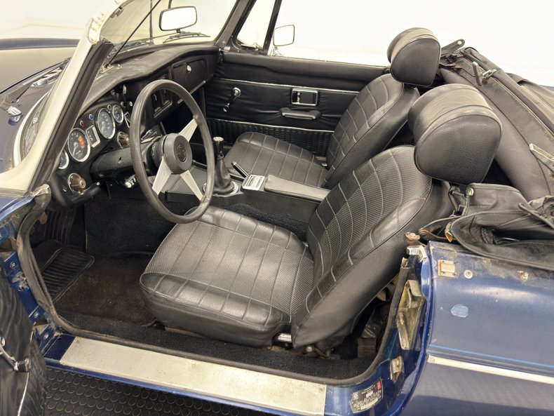Mg-B-1974-Cosmic-Blue-Metallic-Black-8