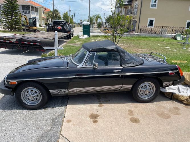 Mg-B-1975-Black