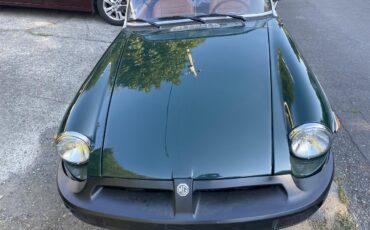 Mg-B-1975-British-Racing-Green-Black-Brown-Leather-2