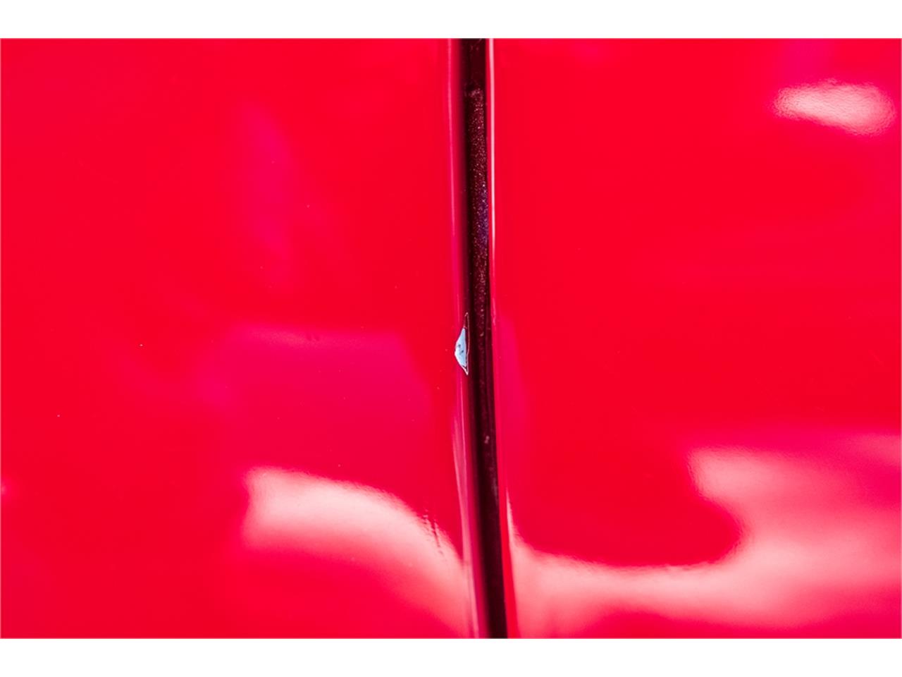 Mg-B-1975-Red-Black-1