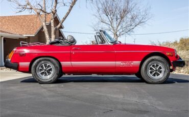 Mg-B-1975-Red-Black-10