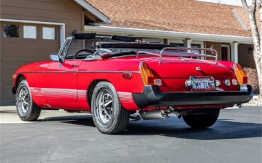 Mg-B-1975-Red-Black-12