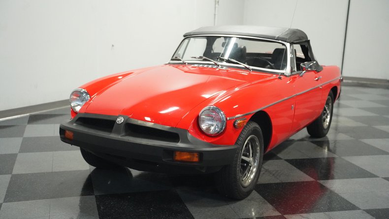 Mg-B-1975-Red-Black-13