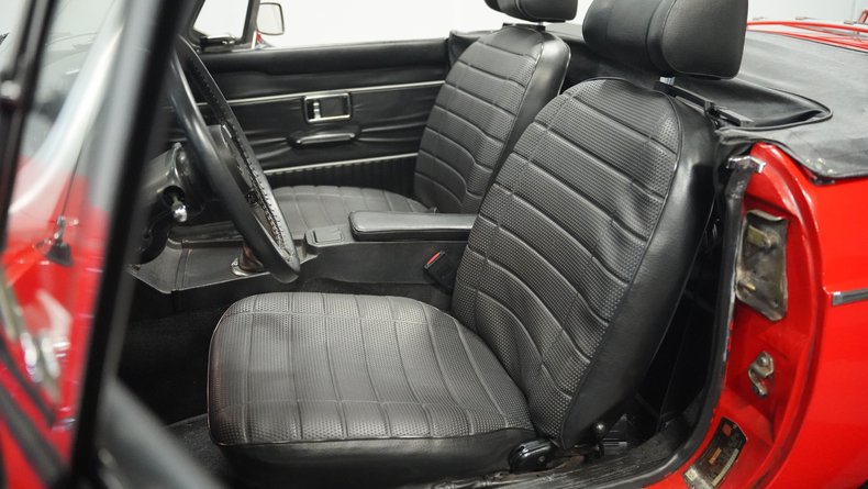 Mg-B-1975-Red-Black-32