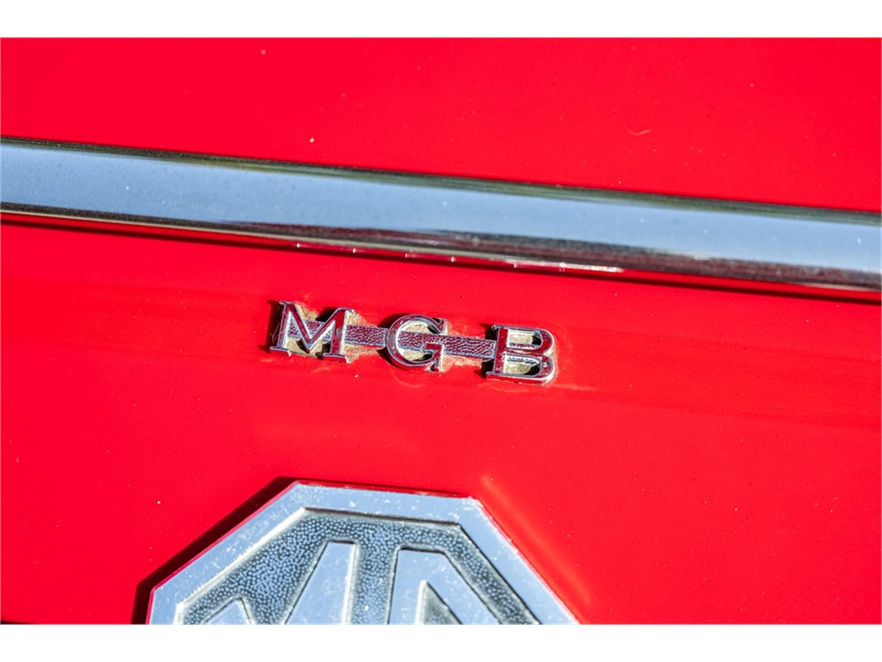 Mg-B-1975-Red-Black-37