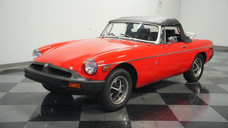 Mg-B-1975-Red-Black-4