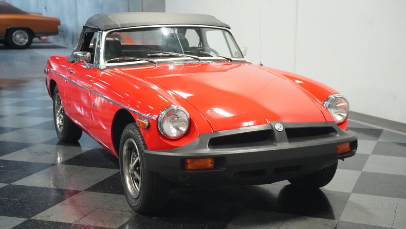 Mg-B-1975-Red-Black-5