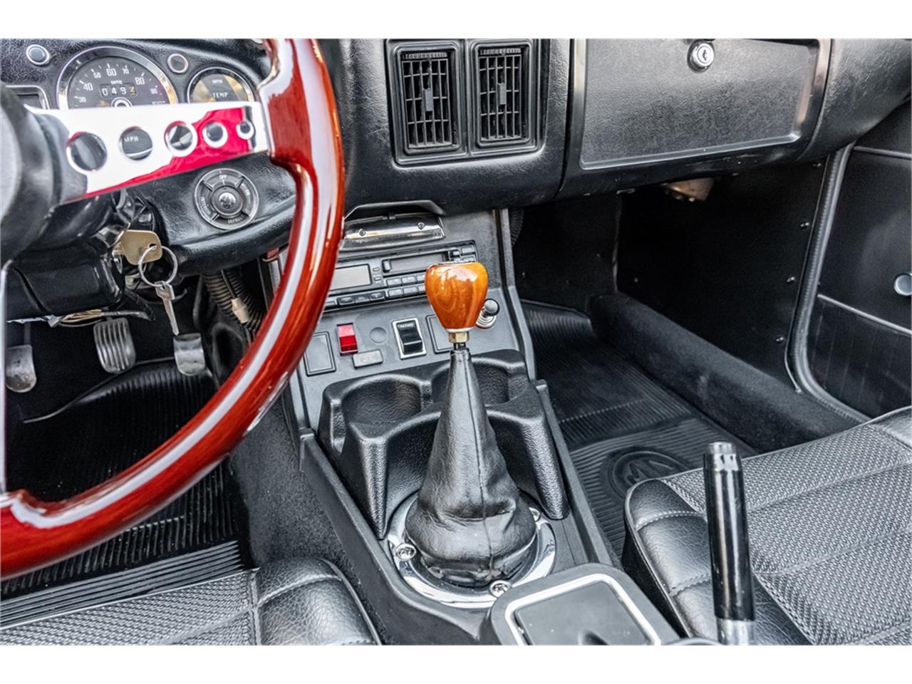 Mg-B-1975-Red-Black-55