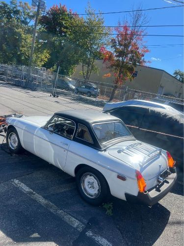 Mg-B-1975-White-Beige-13