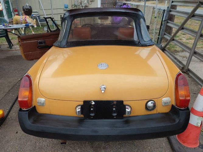 Mg-B-1976-10