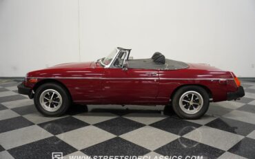 Mg-B-1976-Damask-Red-Black-15