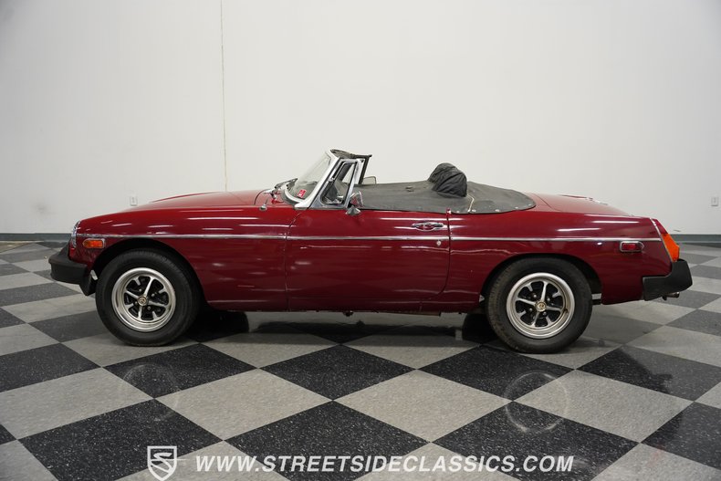 Mg-B-1976-Damask-Red-Black-20