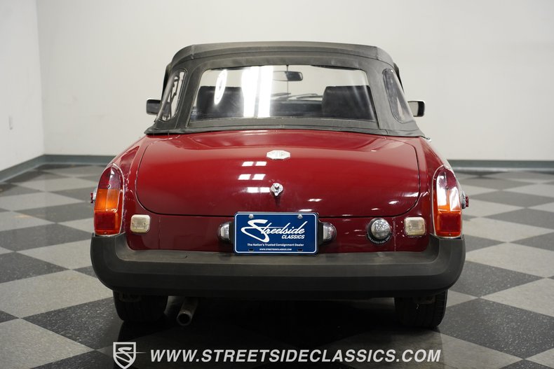 Mg-B-1976-Damask-Red-Black-23